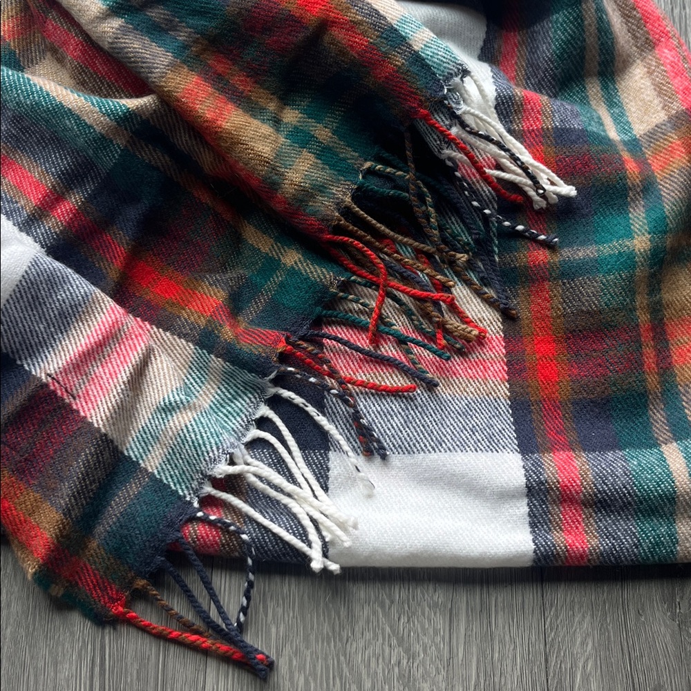 J.Crew Factory Scarf - Picture 4 of 5